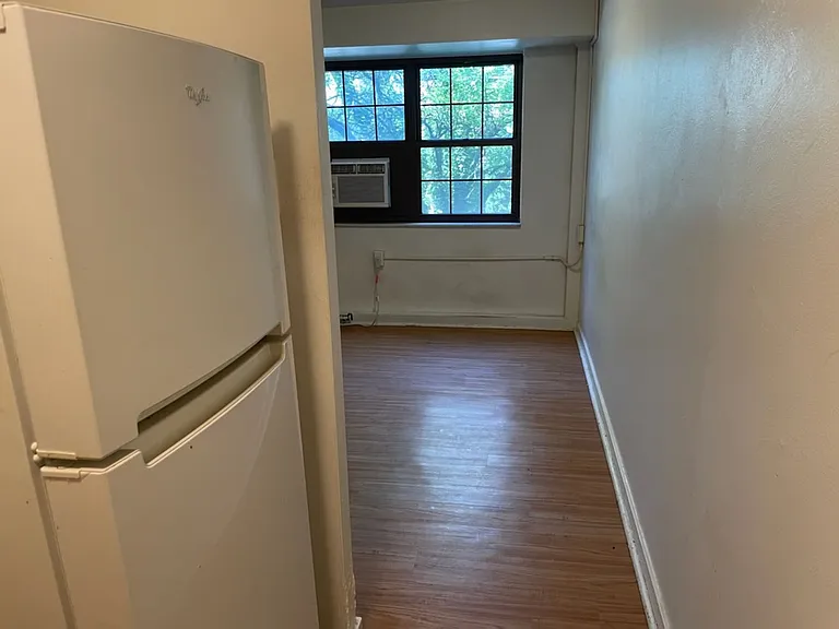 5424 Fifth Ave — Photo 42