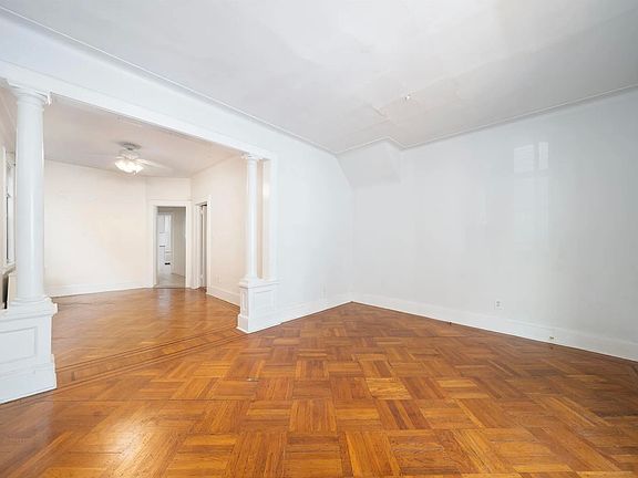 5th image of 644 Westside Ave #1