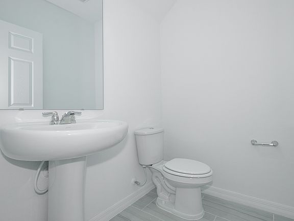 half bathroom (1st floor)