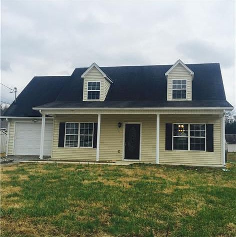 1st image of 207 Lorien Cir