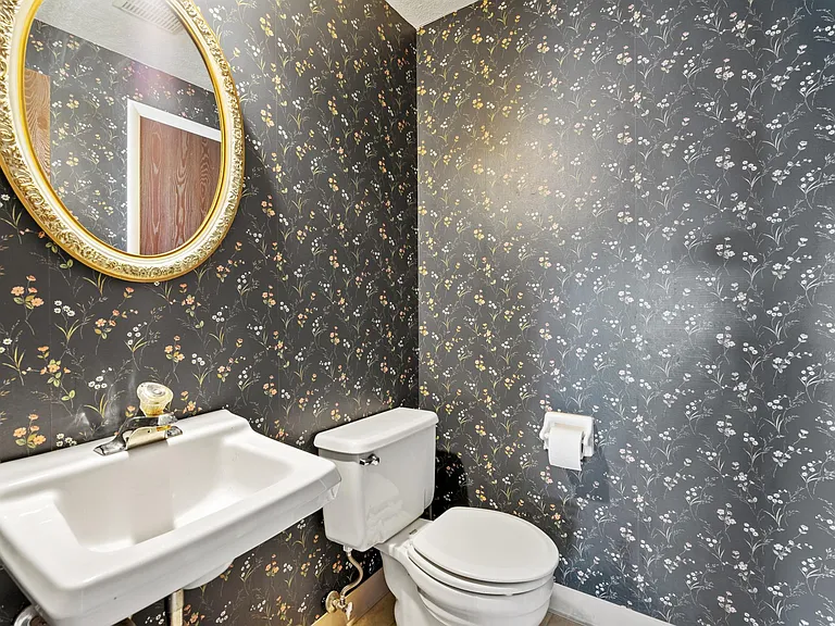 2851 Dolores Dr — Photo 8