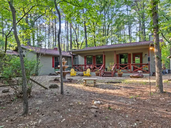 69 Windy Point Dr, Mount Vernon, TX 75457