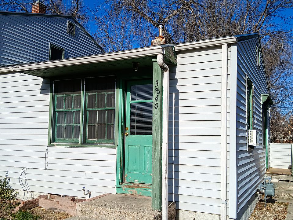 1st image of 3840 W Pershing Dr #3840