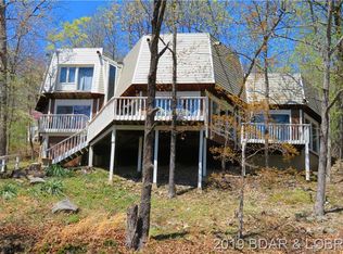 545 Walkers Cay Dr, Osage Beach, MO 65065