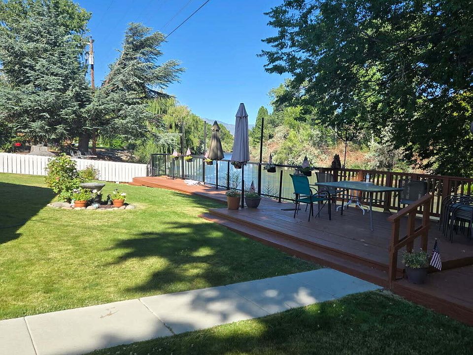 1st image of 3305 Idlewild Dr