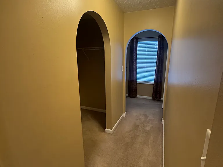 1078 Shawnee Ridge Dr — Photo 9