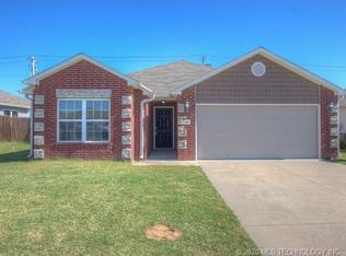 977 Gunner Loop, Sapulpa, OK 74066