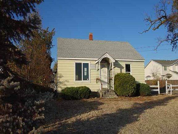 2nd image of 11715 E Mansfield Ave