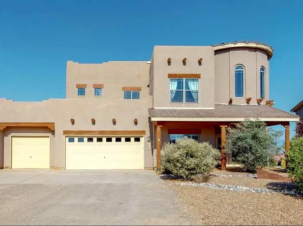 608 3rd St SW, Rio Rancho, NM 87124