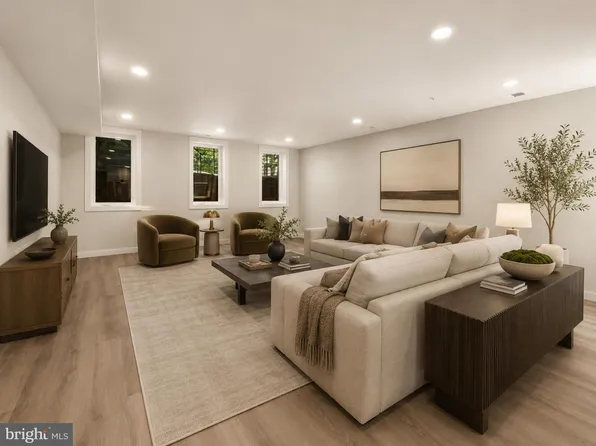2716 Sherman Ave NW APT 1, Washington, DC 20001