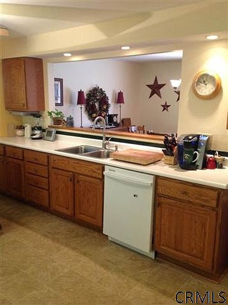 5th image of 97 B ELSMERE Avenue