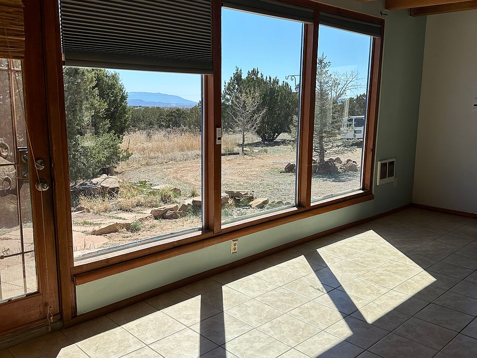 1st image of 8 Vista Grande Cir