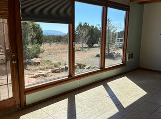 8 Vista Grande Cir, Santa Fe, NM 87508