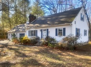 36 Line St, Southampton, MA 01073