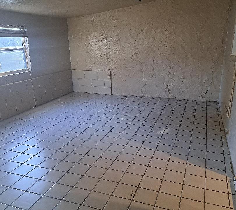 1st image of 2534 Char St