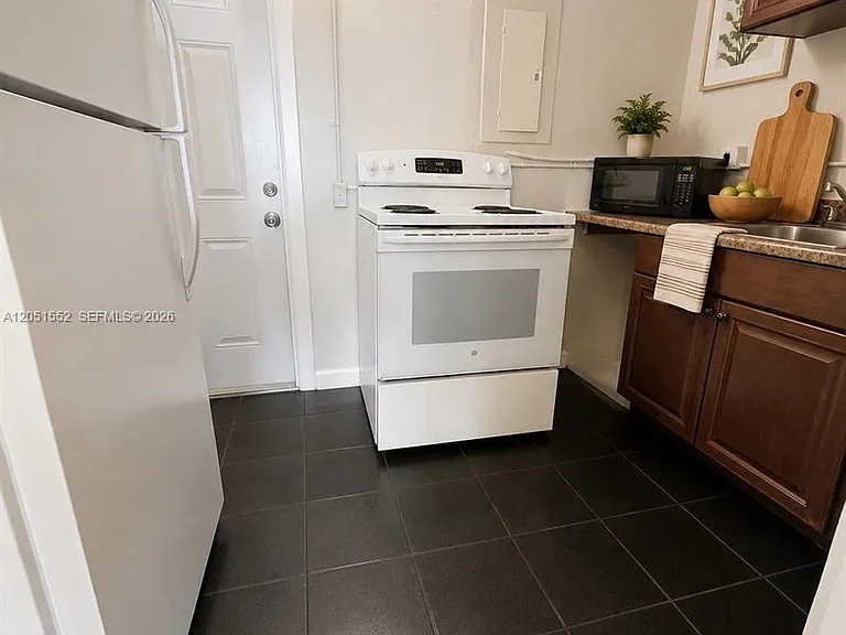 26510 SW 138th Ave #26510 — Photo 7