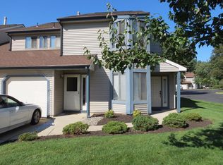 202 Kettering Ct, Marlton, NJ 08053