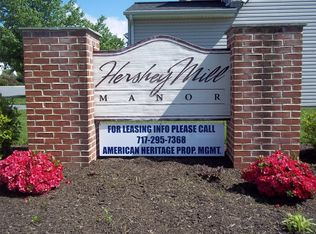 105 Farmhouse Ln #114, Mountville, PA 17554