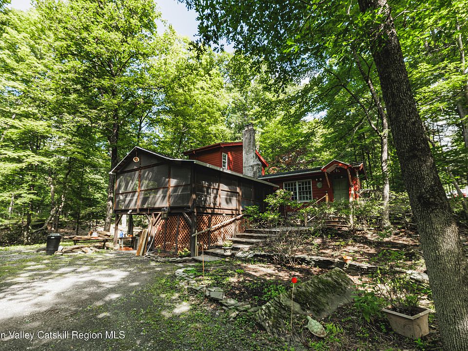 1st image of 357 Chestnut Hill Road