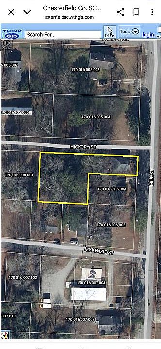 2nd image of 305 Mill St