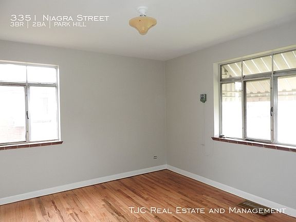 4th image of 3351 Niagara St