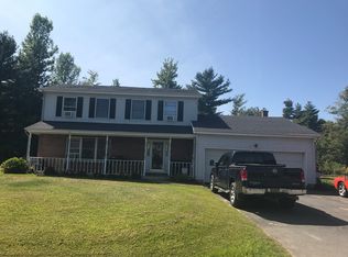 5 Hidden Pines Dr, Plattsburgh, NY 12901