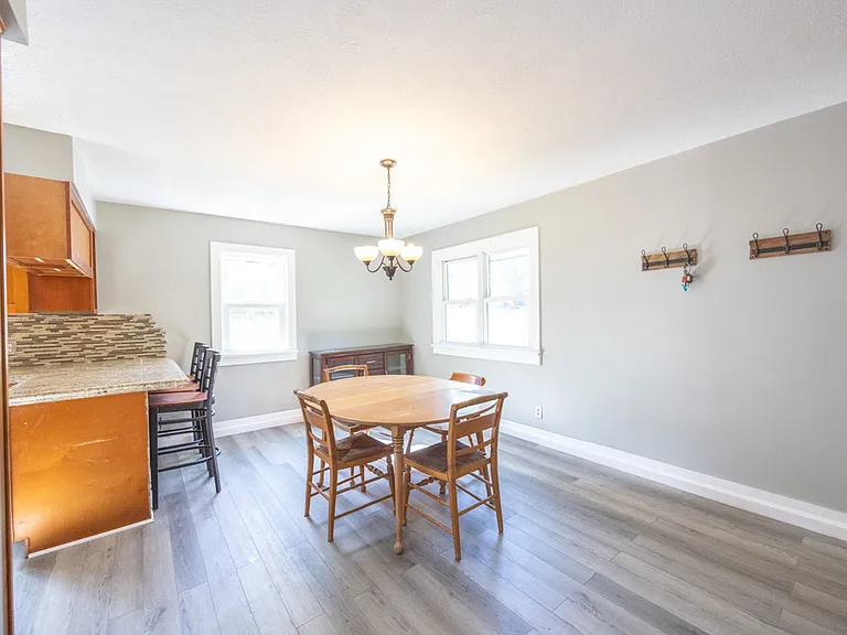 52 East Ave — Photo 16