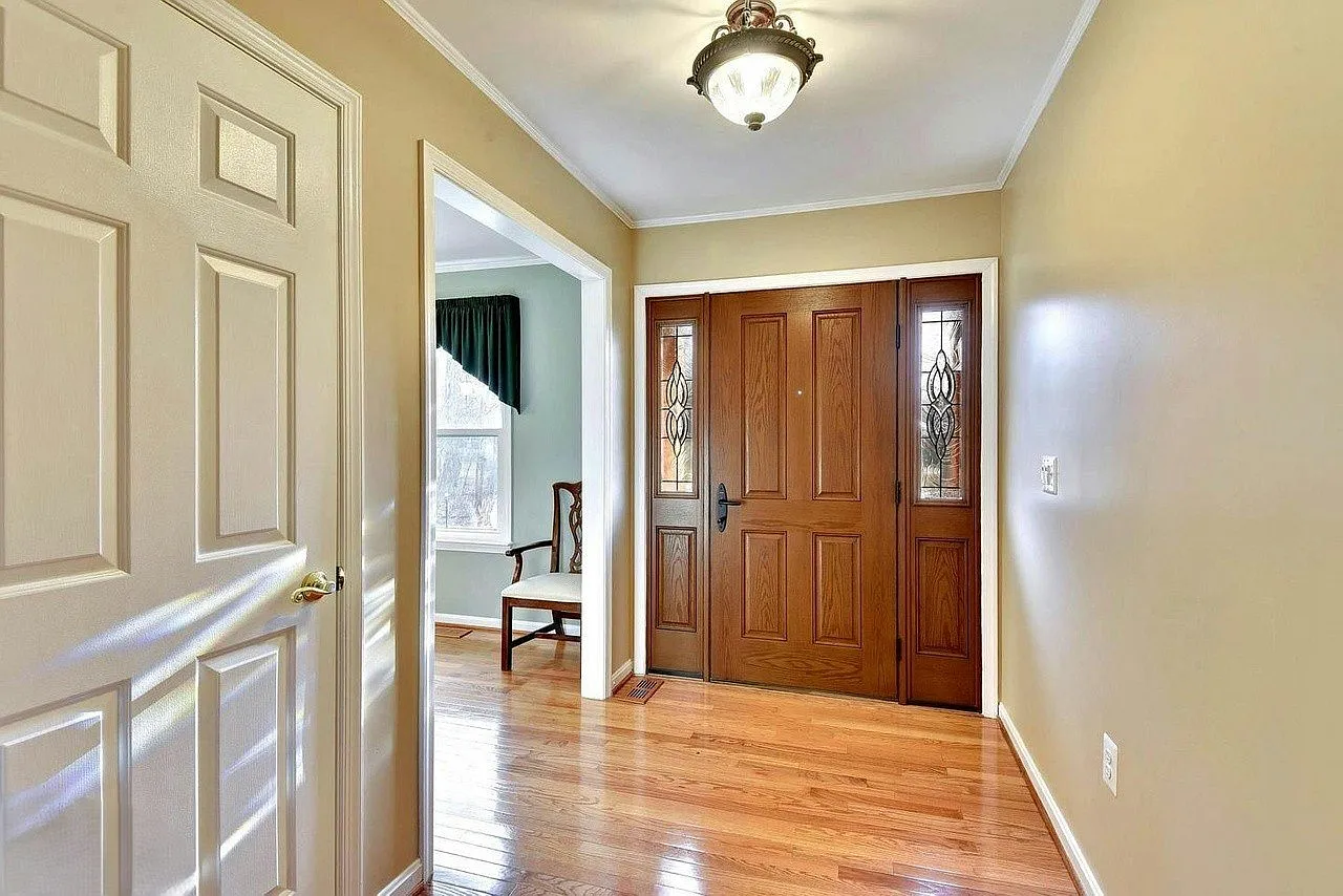 13440 Carriage Hill Dr — Photo 3