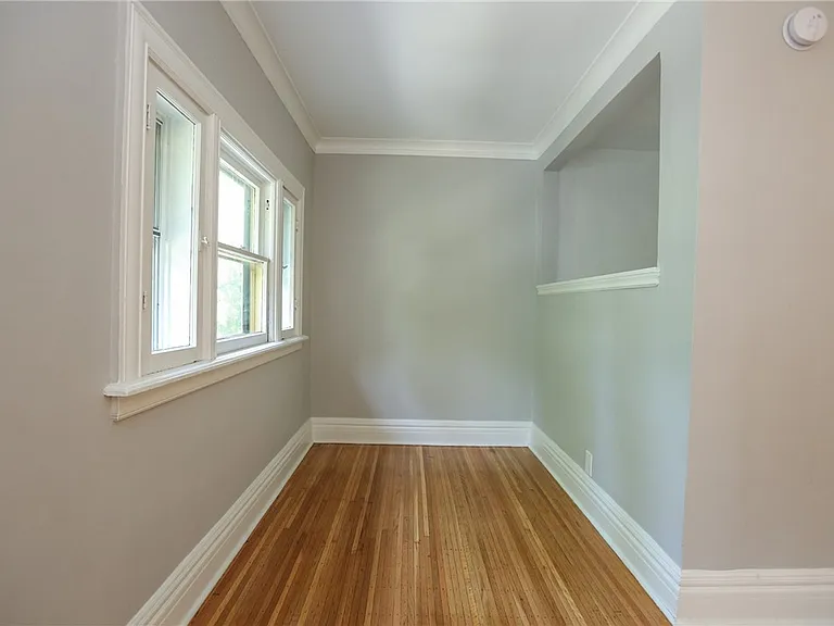 29 Birch Cres #UP — Photo 12