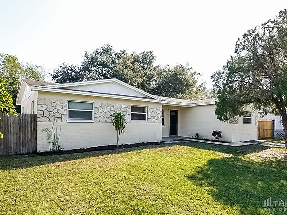 2nd image of 14757 Mockingbird Ln E