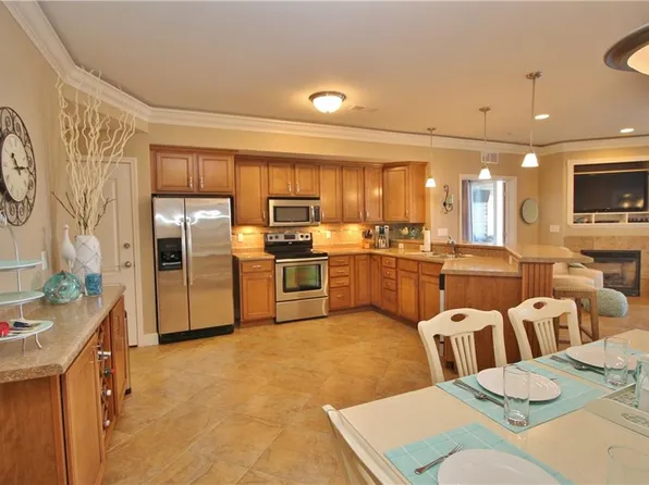 1225 Lands End Pkwy APT 723, Osage Beach, MO 65065