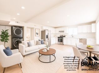 Centinela, Santa Monica, CA 90404