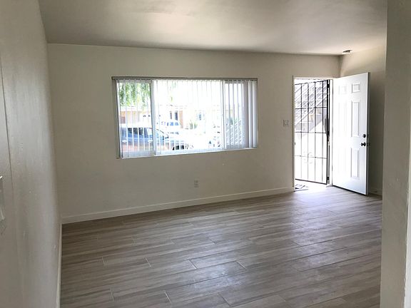 4th image of 4282 Olney St