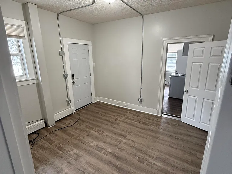 524 Sunapee St #3 — Photo 11