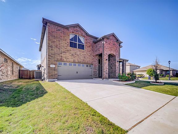 2nd image of 1100 Twin Brooks Ln