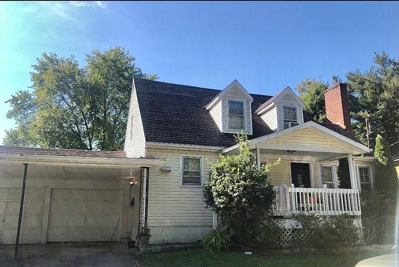 1st image of 373 Orange St