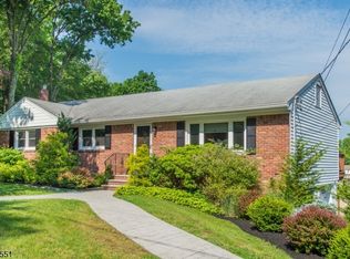 58 Van Ness Ave, Fairfield, NJ 07004