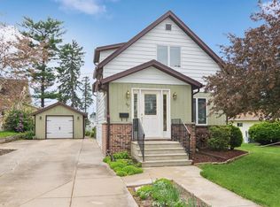 157 Burchard St, Beaver Dam, WI 53916