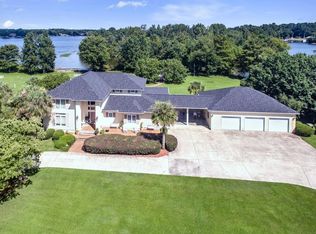 1252 Shore Dr, Manning, SC 29102