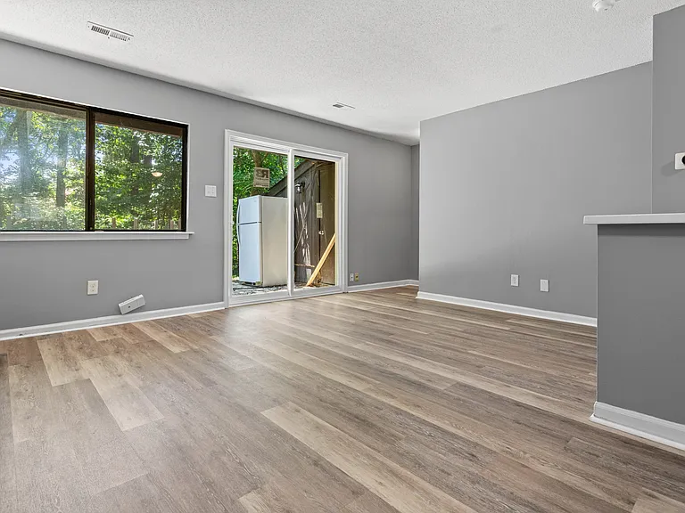 4249 Lake Ridge Dr #5-B-1 — Photo 14