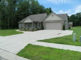 323 Charles Pl, Batesville, IN 47006