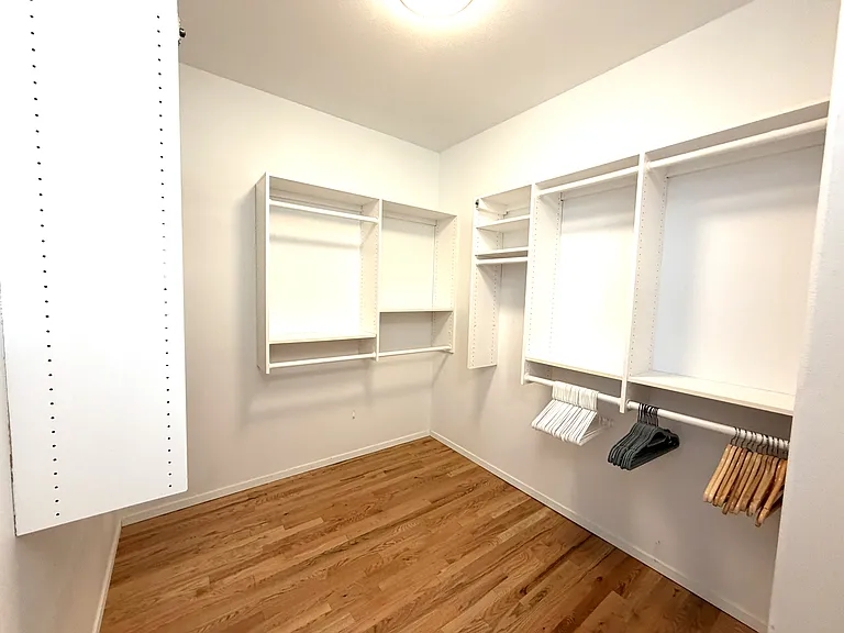 8509 NW Hazeltine St — Photo 27