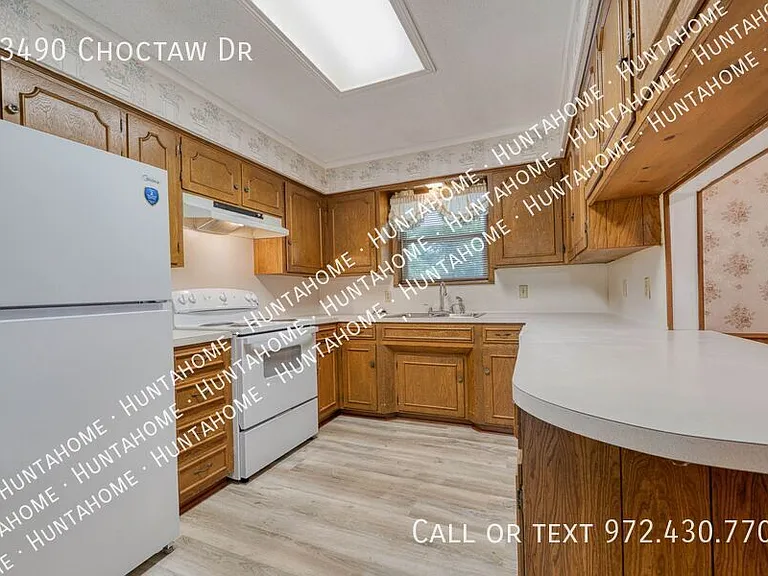 13490 Choctaw Dr — Photo 7