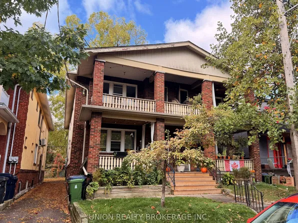 54 Wineva Ave, Toronto, ON M4E 2T2