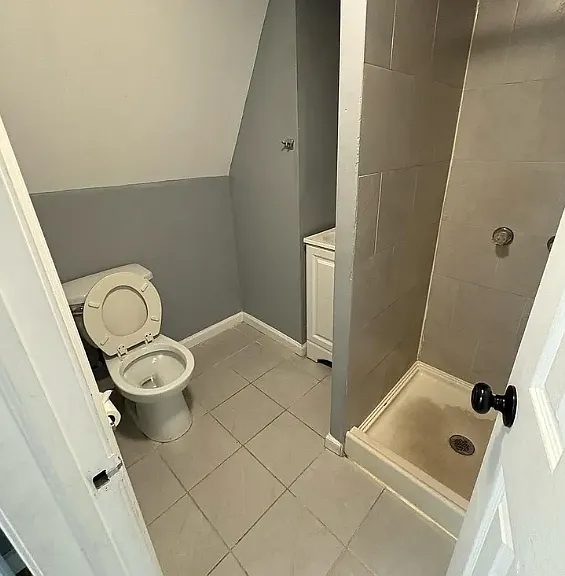 11 Cliff Hill Pl #3-R — Photo 4