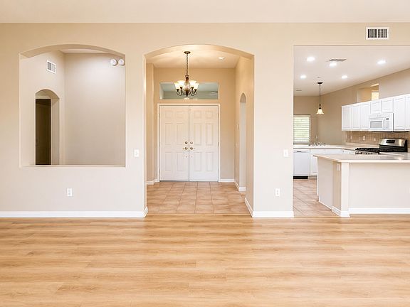 3rd image of 22307 N VENADO Drive