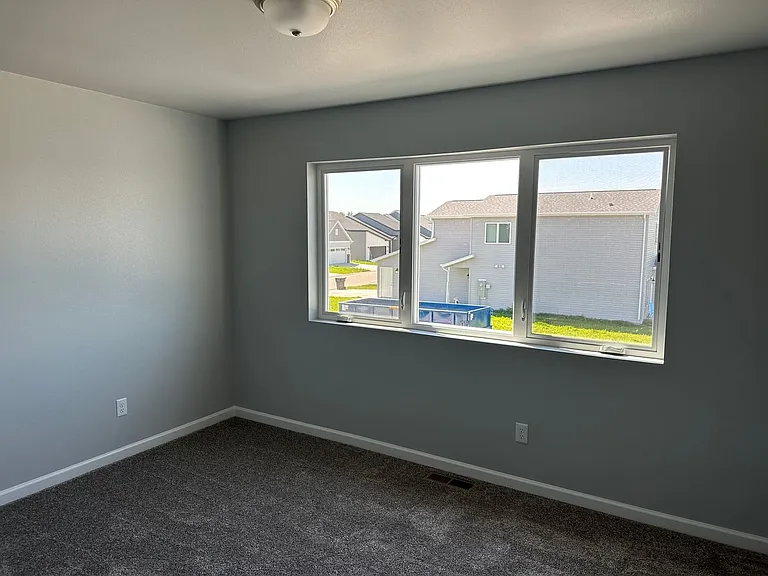102 Marshall Loop — Photo 8