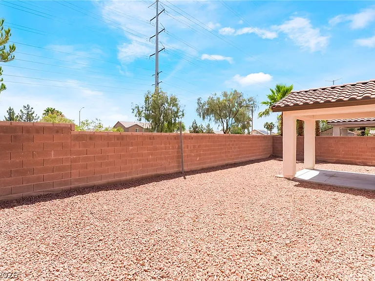 8240 Calico Wind St — Photo 31