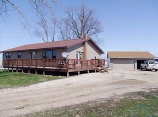 5295 W Ave, Aurelia, IA 51005