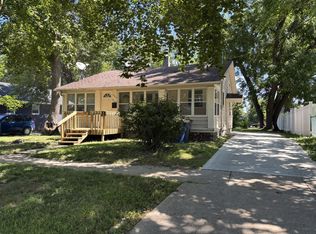 1339 Hutton St, Des Moines, IA 50316